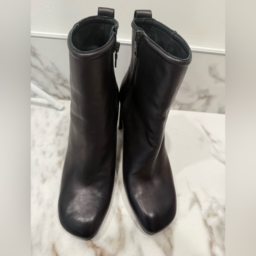 Rag & Bone Ellis Boot Black Leather Women’s Ankle Angled Toe Boots